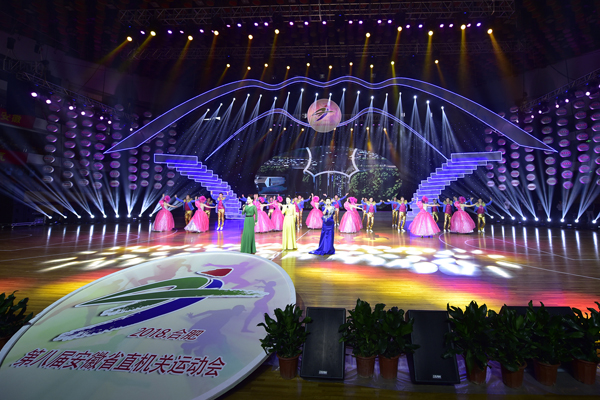 6����һƪ��   �Ÿ���ʱ�������衶�Ҹ�����.jpg